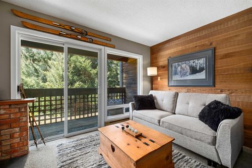 8-7001 Nesters Rd, Whistler, BC, V8E0X1 | Card Image