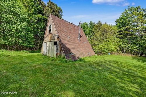 35 Sterling Shore Rd, Lake Ariel, PA, 18436-4830 | Card Image