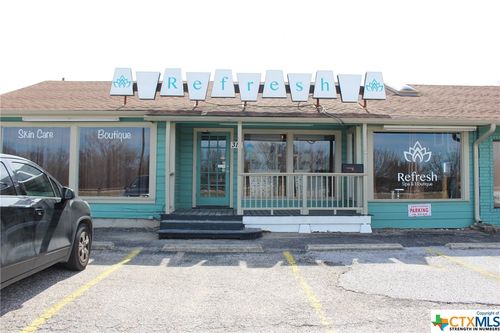 310 E Avenue D, Copperas Cove, TX, 76522-2215 | Card Image