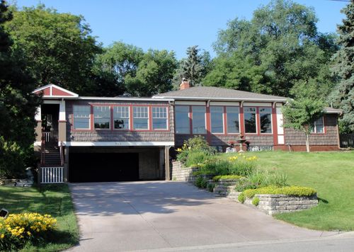 318 Mccarrons Blvd S, Roseville, MN, 55113-6908 | Card Image