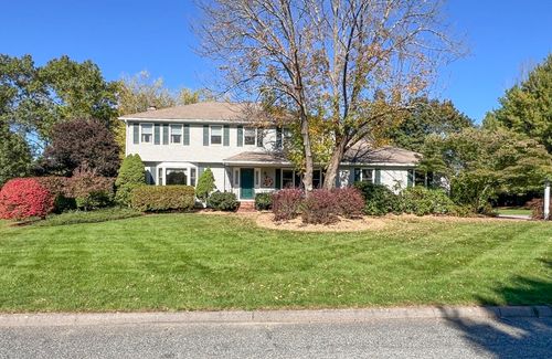 3 Copperwood Rd, Medfield, MA, 02052-1034 | Card Image