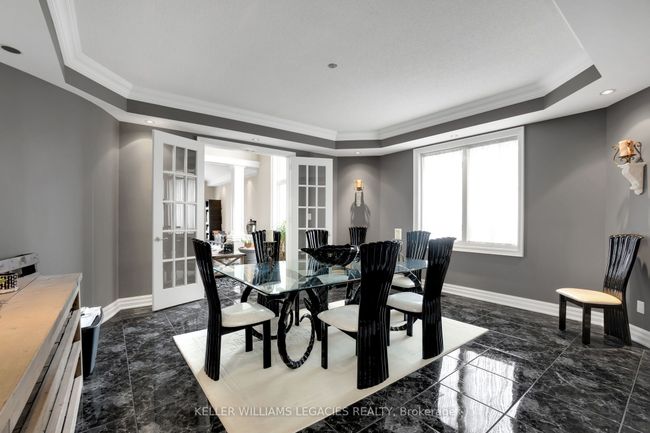 360 Conservation Dr, House other with 6 bedrooms, 4 bathrooms and 8 parking in Brampton ON | Image 12