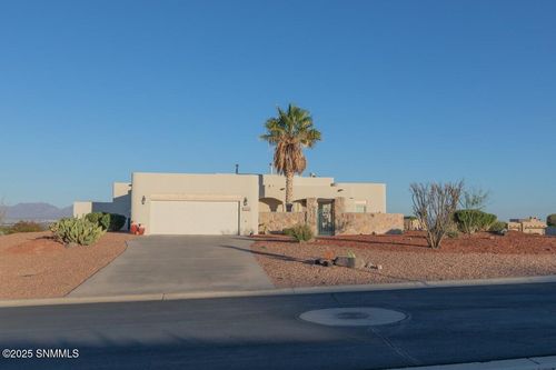 1216 Titania Ct, Las Cruces, NM, 88007-8976 | Card Image