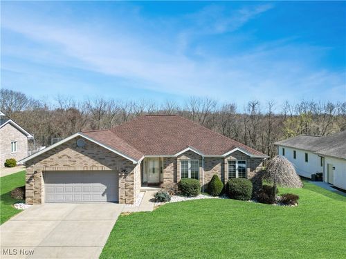 264 Anthony Dr, Wintersville, OH, 43953-7247 | Card Image