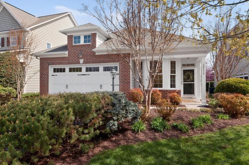 20598 Crescent Pointe Pl, ASHBURN, VA, 20147-5532 | Card Image