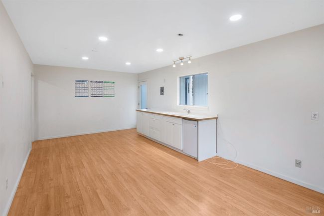 350 Newton Way, House other with 3 bedrooms, 2 bathrooms and 5 parking in Angwin CA | Image 38