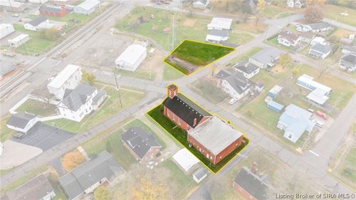 102 N Kattman Ave, Crothersville, IN, 47229-1526 | Card Image
