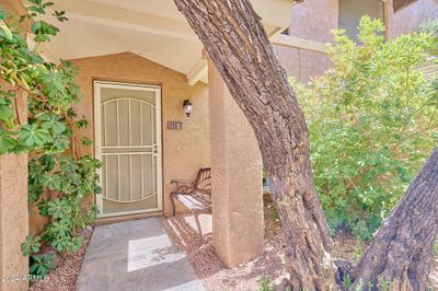 1125 E North Lane, Townhouse with 2 bedrooms, 2 bathrooms and null parking in Phoenix AZ | Image 2