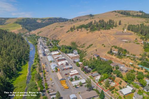 812 E Main St, Kendrick, ID, 83537-8500 | Card Image