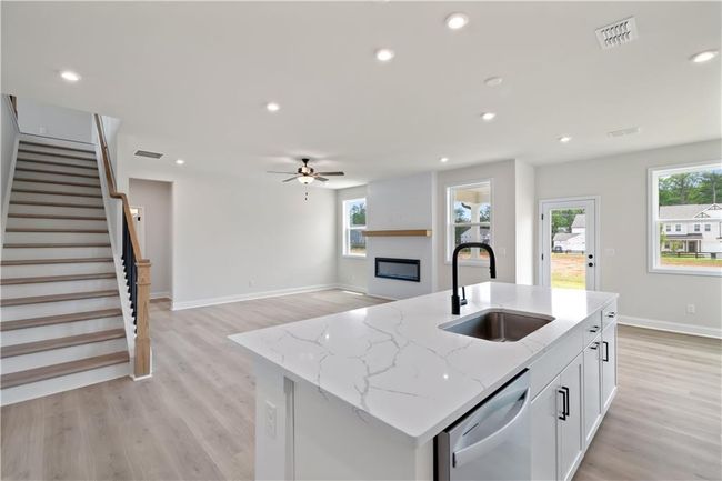 722 Crossroad Ct Sw, House other with 4 bedrooms, 3 bathrooms and null parking in Powder Springs GA | Image 14