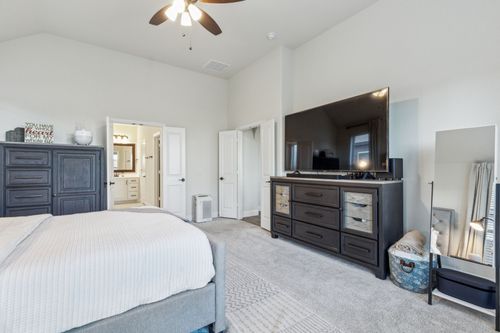 233 Lakewood Ln, Ponder, TX, 76259-1008 | Card Image