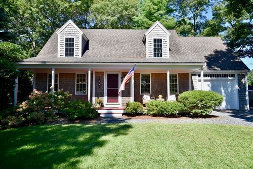 25 Deerwood Dr, East Sandwich, MA, 02537-1651 | Card Image