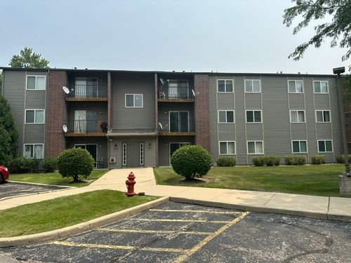 308-727 Elm Ln, Woodstock, IL, 60098-6704 | Card Image