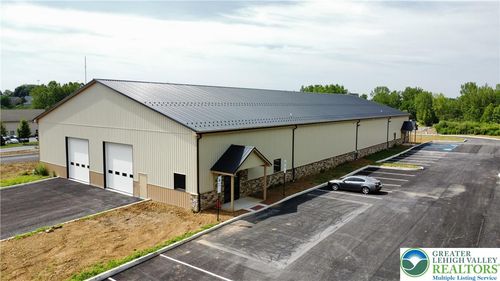 101-5240 Silo Dr, Whitehall, PA, 18052 | Card Image