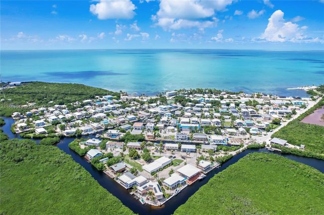 127 - 127 S Layton Dr, House other with 3 bedrooms, 2 bathrooms and null parking in Long Key FL | Image 39