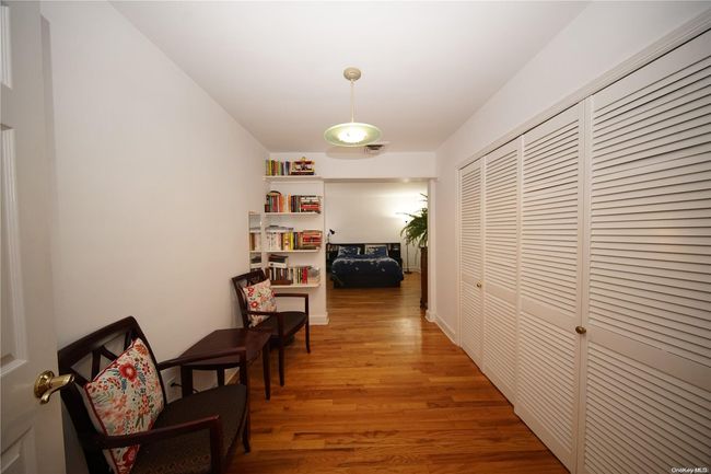 20 Birch Rd, House other with 5 bedrooms, 3 bathrooms and null parking in Malverne NY | Image 16