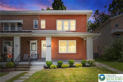 328 Grandview Blvd, BETHLEHEM, PA, 18018-4517 | Card Image
