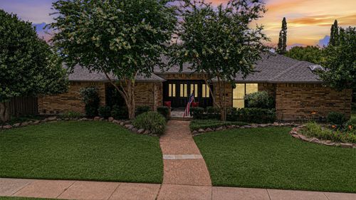 5832 Gallant Fox Ln, Plano, TX, 75093-4511 | Card Image