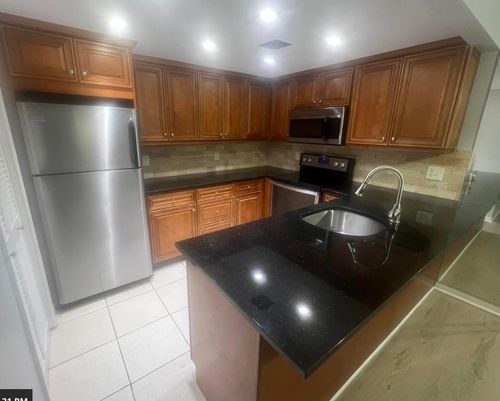 c1-4815 Sable Pine Cir, West Palm Beach, FL, 33417-3131 | Card Image