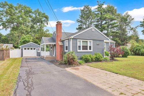 50 Hazen St, Springfield, MA, 01119-2927 | Card Image