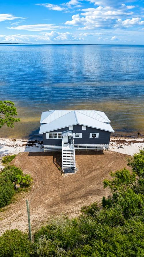 2760 Highway 98 W, Carrabelle, FL, 32322-2023 | Card Image