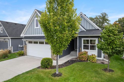 4450 Brockton Ln N, Plymouth, MN, 55446-2203 | Card Image