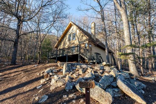 240 Congers Ln, MCGAHEYSVILLE, VA, 22840 | Card Image