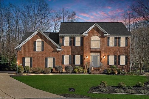 305 Coinjock Run, Yorktown, VA, 23693-2742 | Card Image