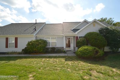 12 Morning Glory Lane, Home with 2 bedrooms, 2 bathrooms and null parking in Lakewood NJ | Image 3