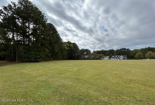 13 Riverwood Cir, Hertford, NC, 27944-8606 | Card Image