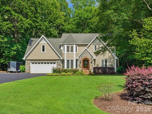 1938 Candlewick Dr, Fort Mill, SC, 29715-8804 | Card Image