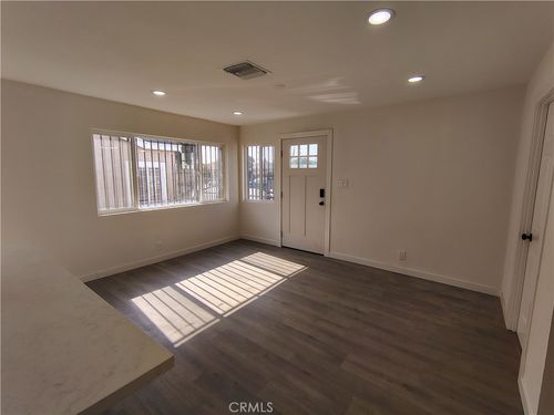 231 E Century, Los Angeles, CA, 90003 | Card Image