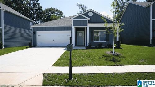 5586 Post Oak Trl, BESSEMER, AL, 35022-4713 | Card Image
