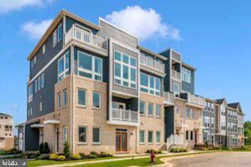 710 Iron Forge Rd, FREDERICK, MD, 21702-1595 | Card Image