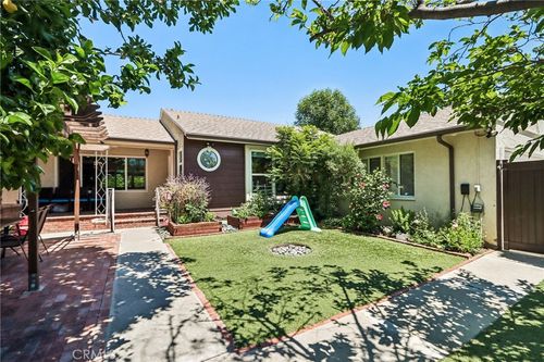 18937 Sylvan St, Reseda, CA, 91335 | Card Image