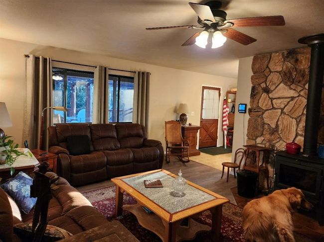 955 Grinding Rock Ct, House other with 3 bedrooms, 2 bathrooms and null parking in West Point CA | Image 22