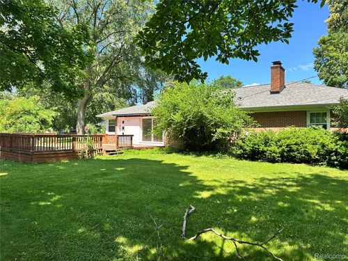50 Shadyside Ct, Saginaw, MI, 48638-5802 | Card Image