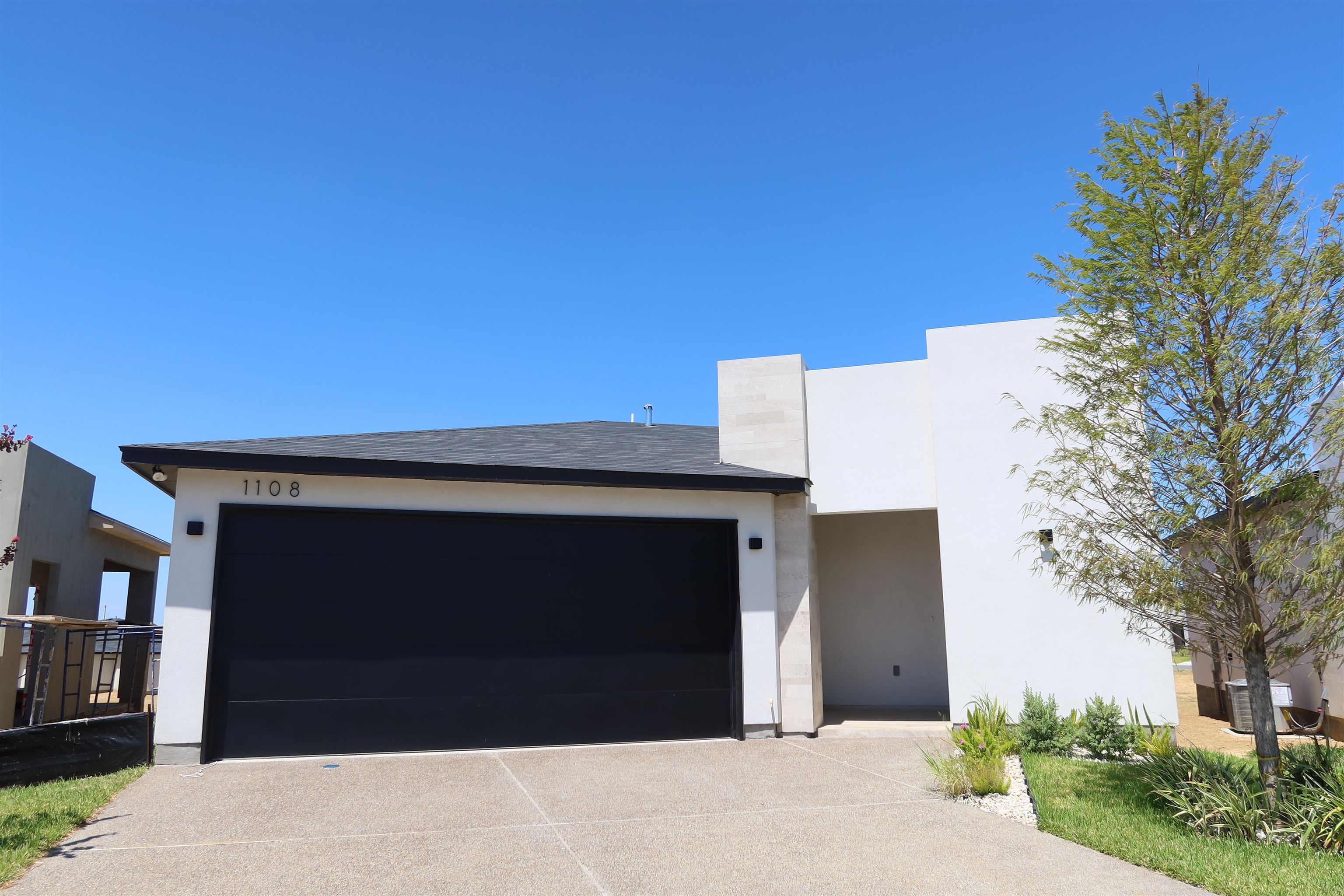 Residential in LAREDO