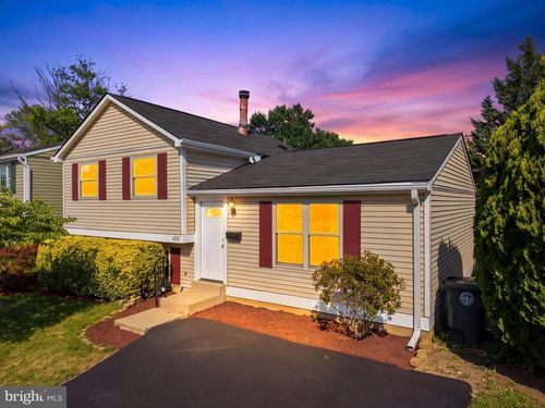 452 Center St, FREDERICK, MD, 21701-6363 | Card Image