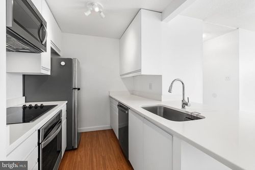 apt-711-1101 Saint Paul St, BALTIMORE, MD, 21202-2626 | Card Image