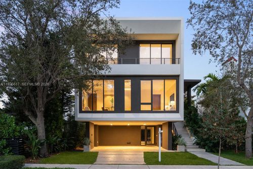 3551 Crystal Ct, Coconut Grove, FL, 33133-4037 | Card Image