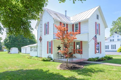 402 N Elizabeth St, Belle Center, OH, 43310-9785 | Card Image