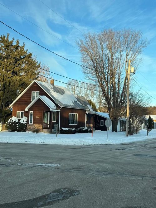 452 Mill Street, MANAWA, WI, 54949 | Card Image