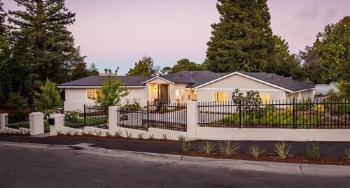 785 Pullman Rd, Hillsborough, CA, 94010-6723 | Card Image