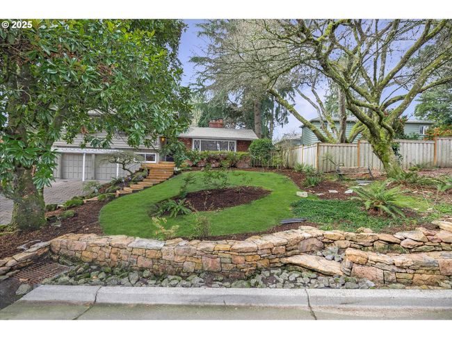 764 10 Th St, House other with 3 bedrooms, 3 bathrooms and 2 parking in Lake Oswego OR | Image 4