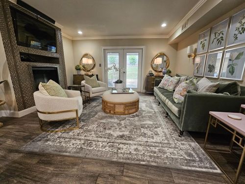 unit-2-1085 Holly Dr, Gainesville, GA, 30501-2165 | Card Image