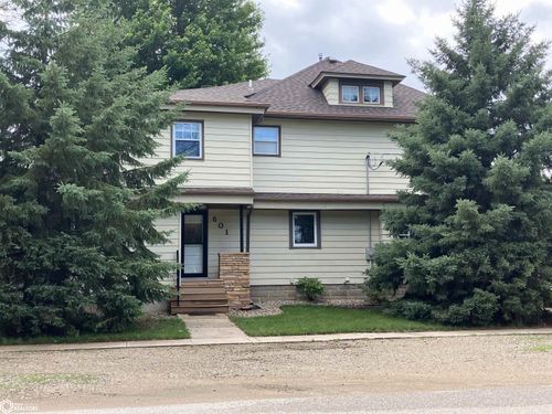 601 Gilman St, Sheffield, IA, 50475-5043 | Card Image