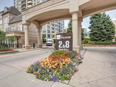 103 - 2 Rean Dr, Condo with 1 bedrooms, 2 bathrooms and 1 parking in North York ON | Image 3