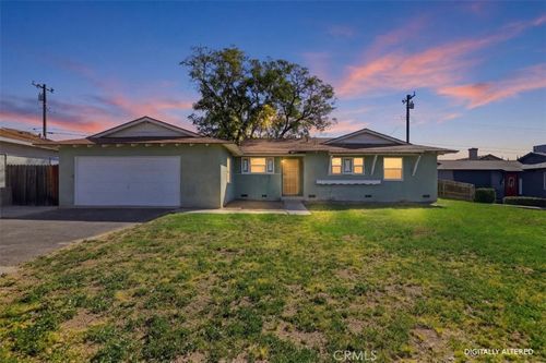 7471 Dunkirk Ave, Highland, CA, 92346-6521 | Card Image