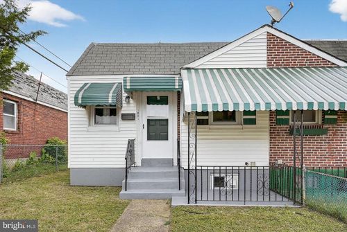 1001 Burnside Rd, SHARON HILL, PA, 19079-1810 | Card Image